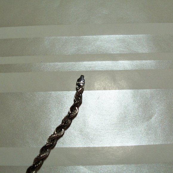 14K White Gold and Black Rhodium Bracelet - Picture 5 of 7